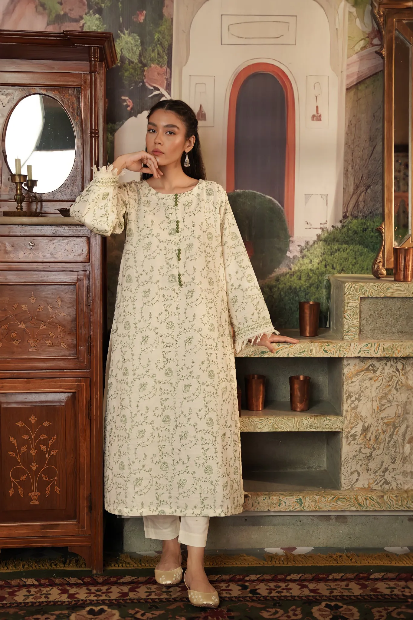 40% OFF IVORY KASHMIRI EMBROIDERY TWO PIECE SET (NPA2-23324)