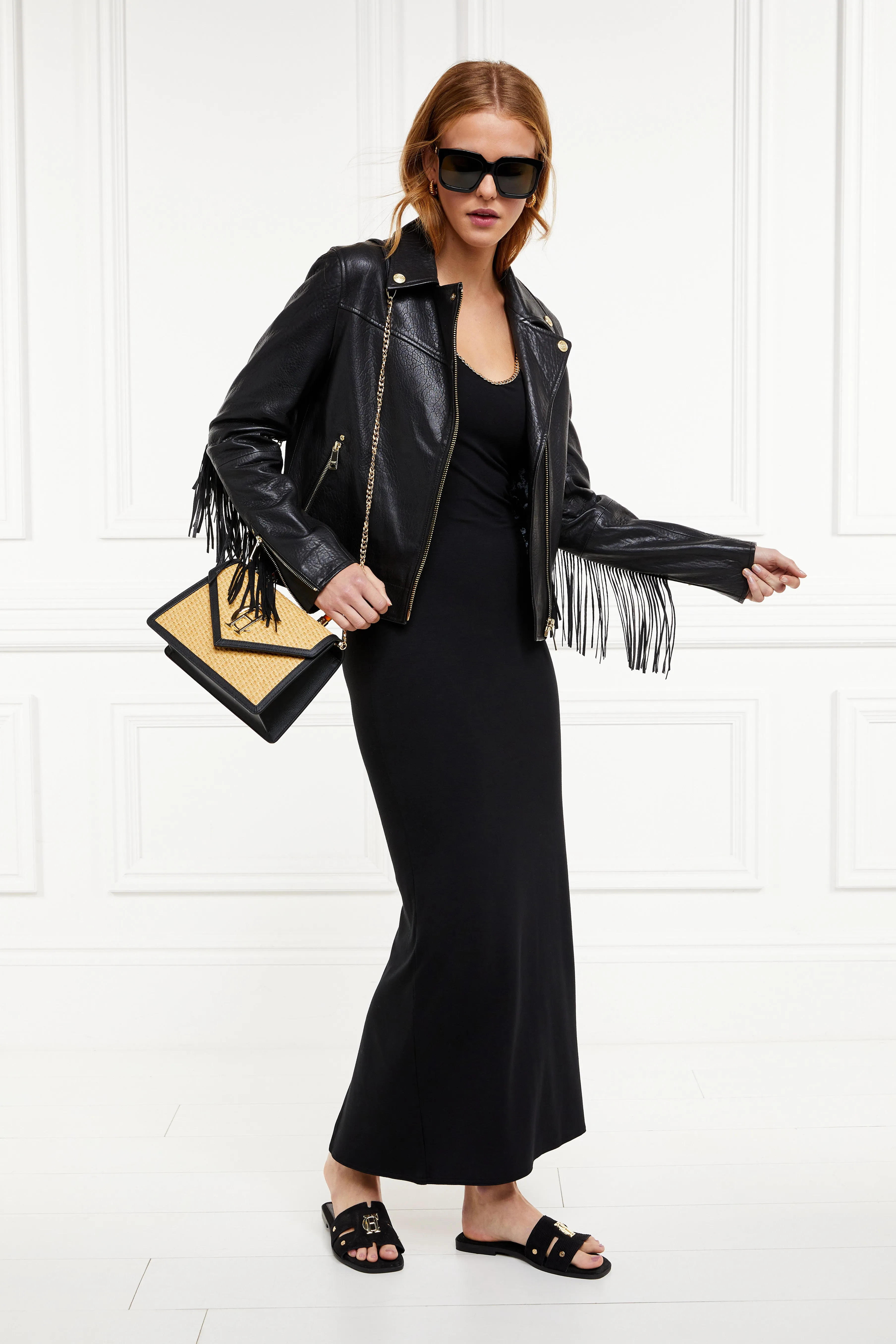 Amber V-Neck Maxi Dress (Black)