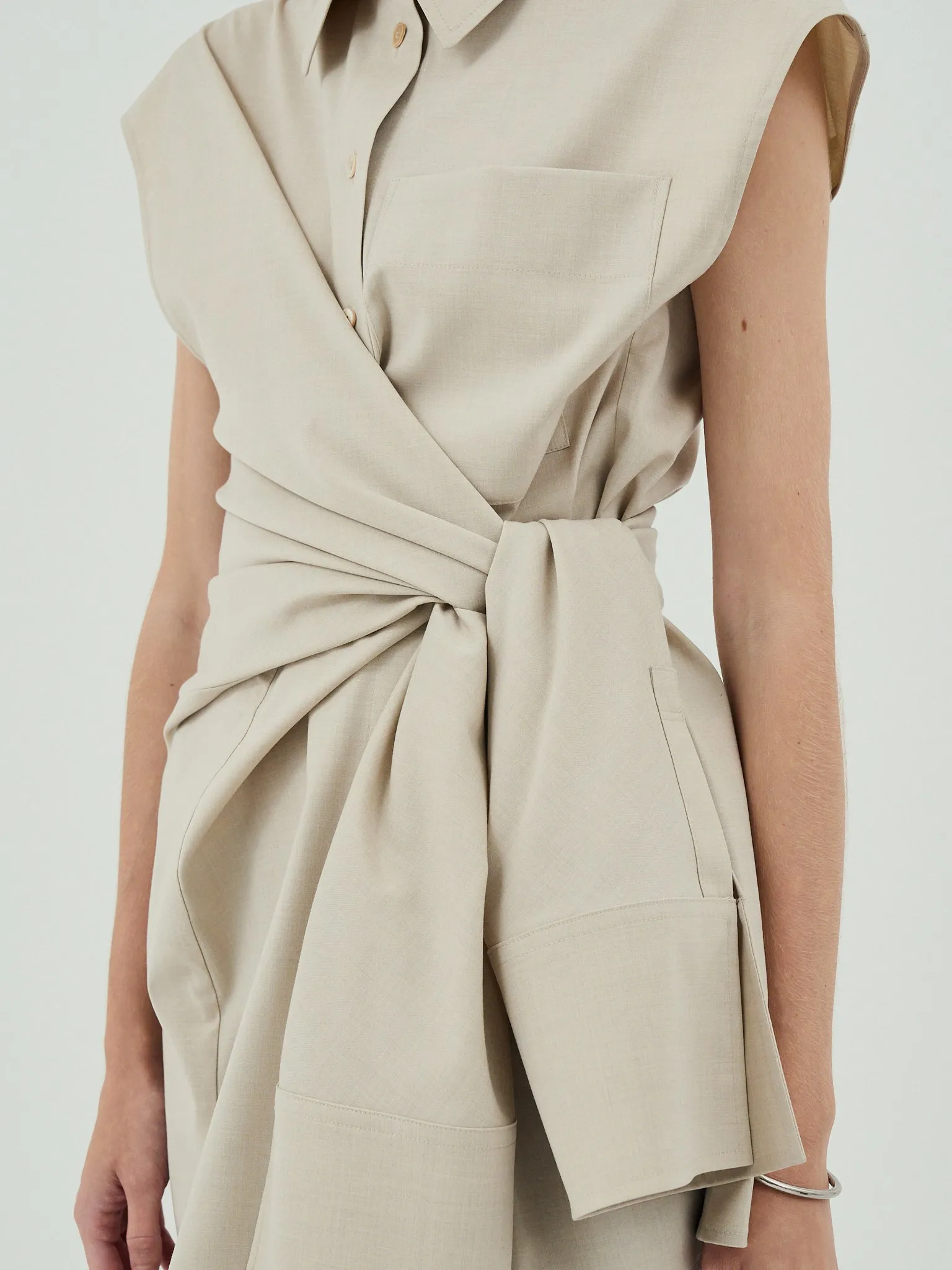 GOEN.J  Knotted detail stretch shirt dress - Beige