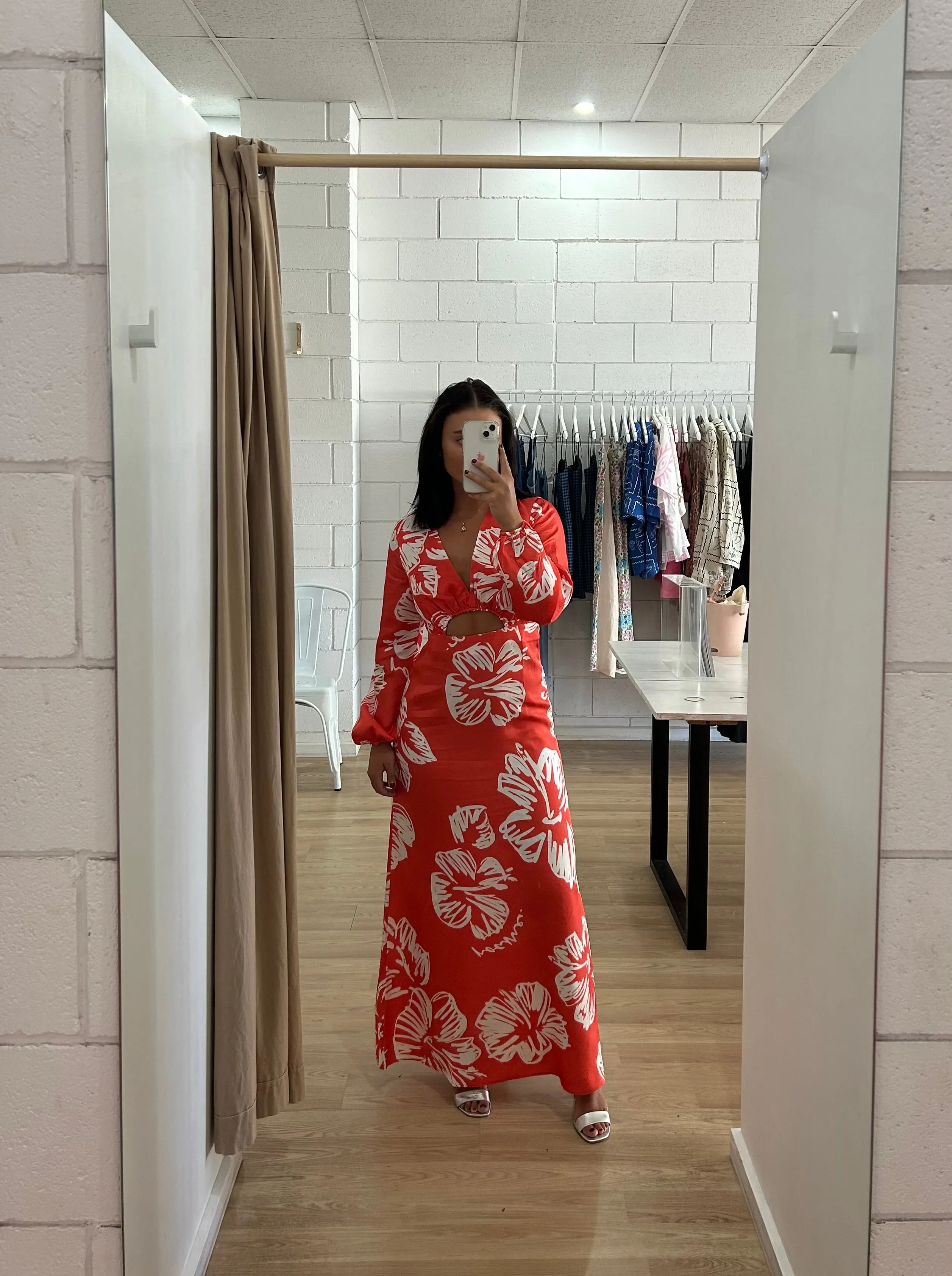 Roame Maui Dress - Hibiscus